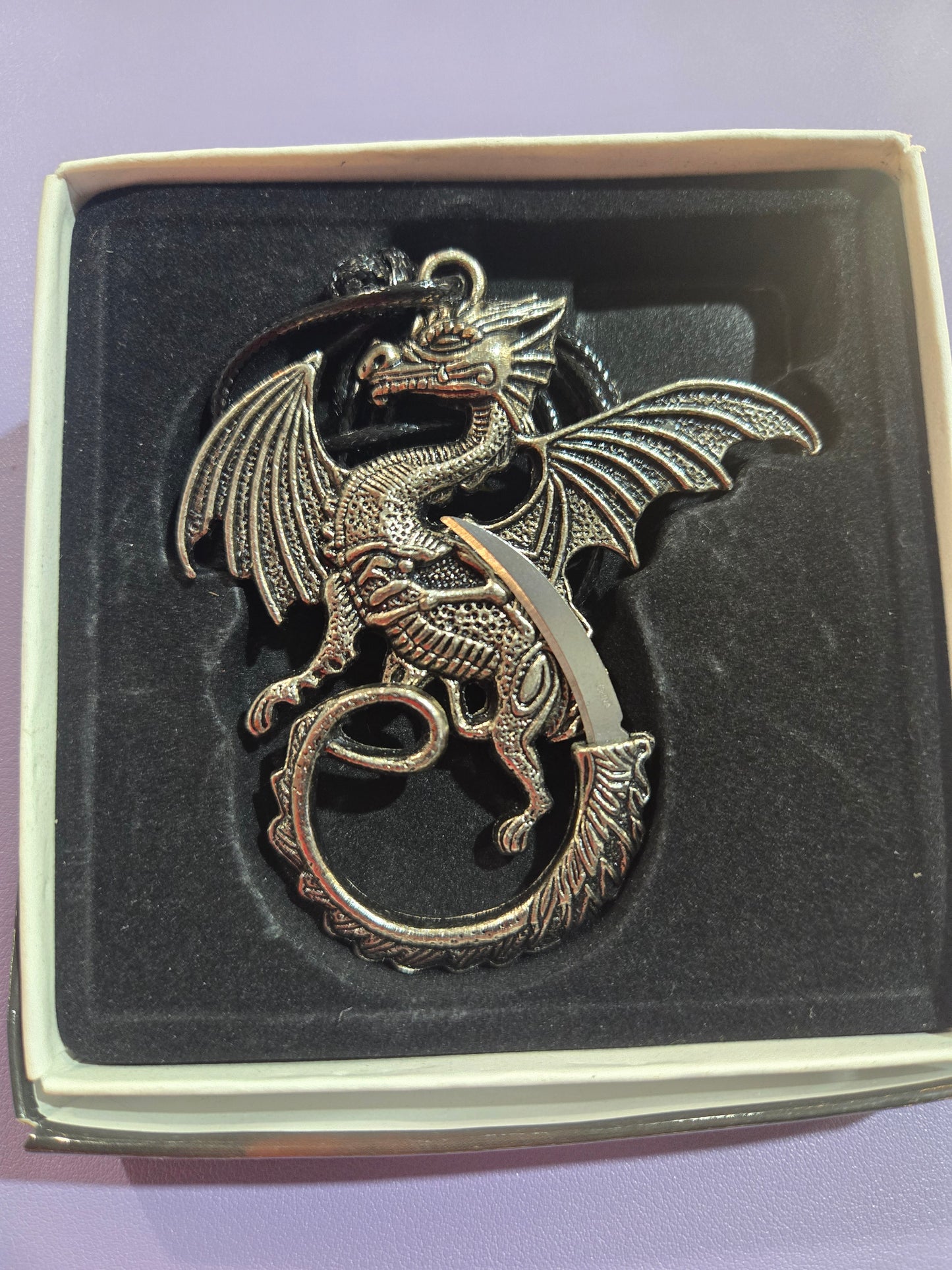 Flying Dragon Neckace Knife