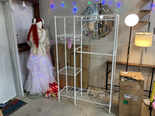 Closet shelf Retail $120