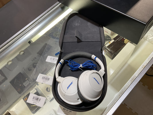 Bose Headphones Corded Retail $180