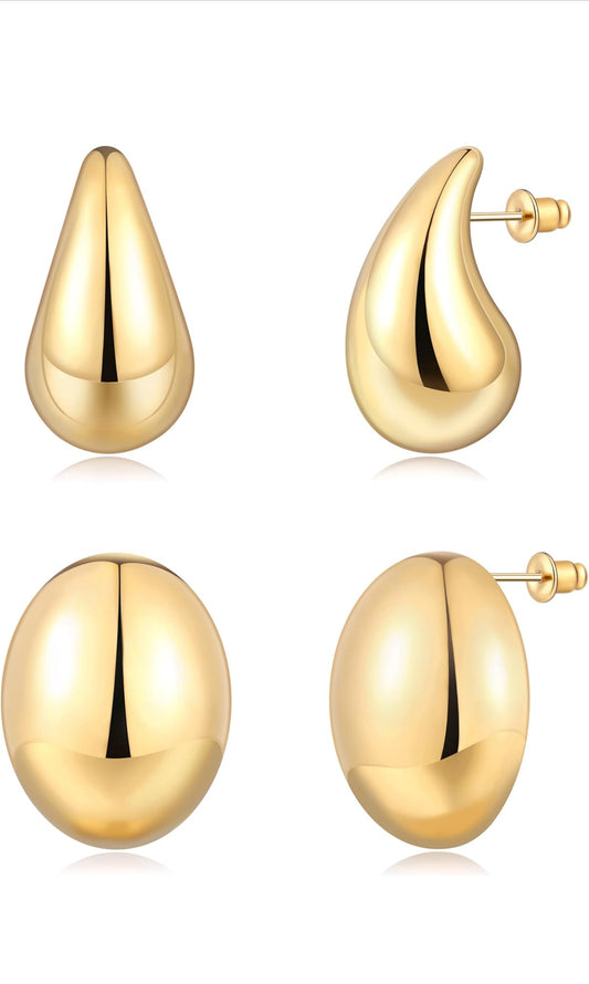 Retail $15 GOLD EARRINGS