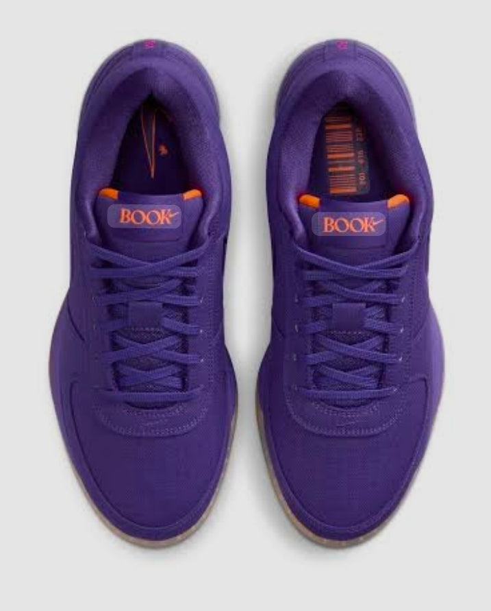 Nike Book Size 9